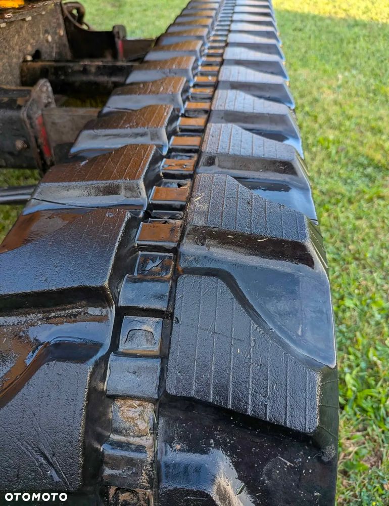 JCB 8018 - 8