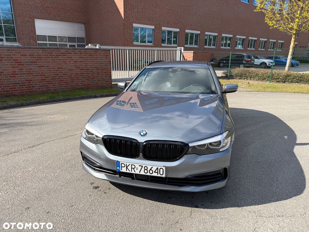 BMW Seria 5 530d Sport Line sport - 2