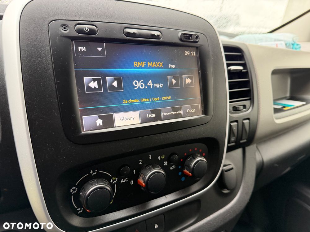 Renault Trafic - 9