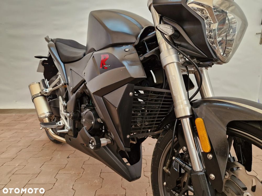 Barton Street-R - 14