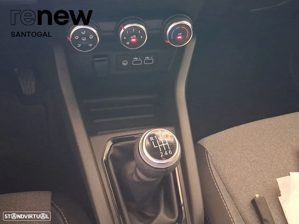 Renault Clio 1.0 TCe Evolution - 17