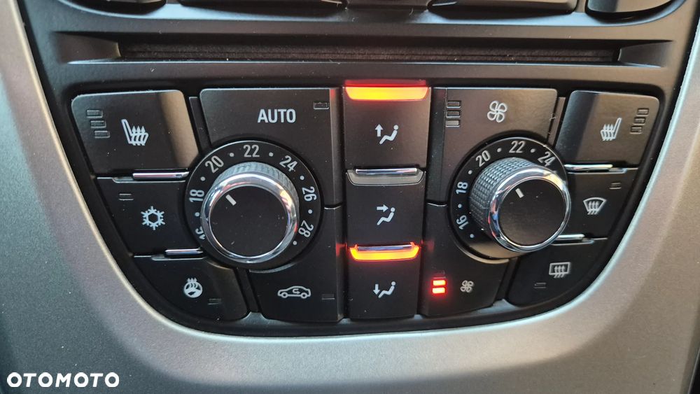 Opel Astra 1.4 Turbo - 19