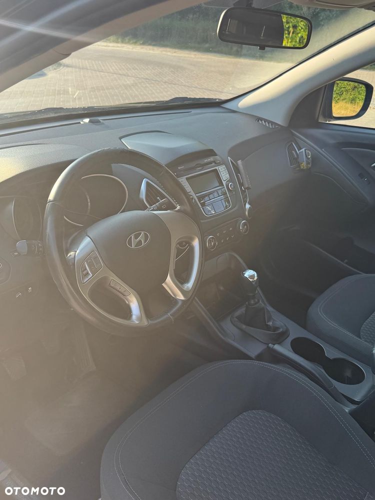 Hyundai ix35 - 12