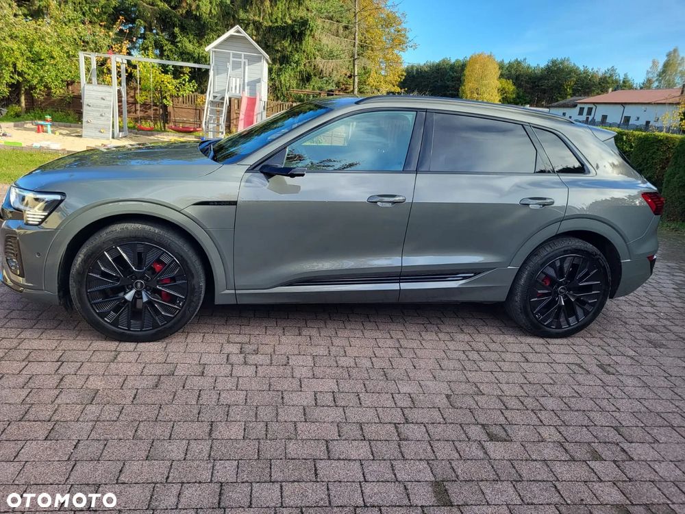 Audi Q8 e-tron 55 quattro S line - 10
