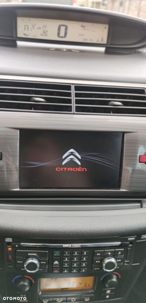 Citroën C4 HDi 110 FAP EGS6 Exclusive - 18