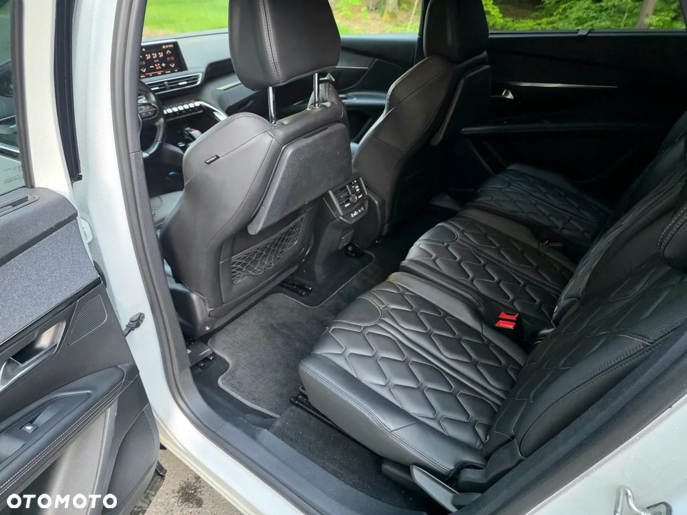 Peugeot 5008 - 6