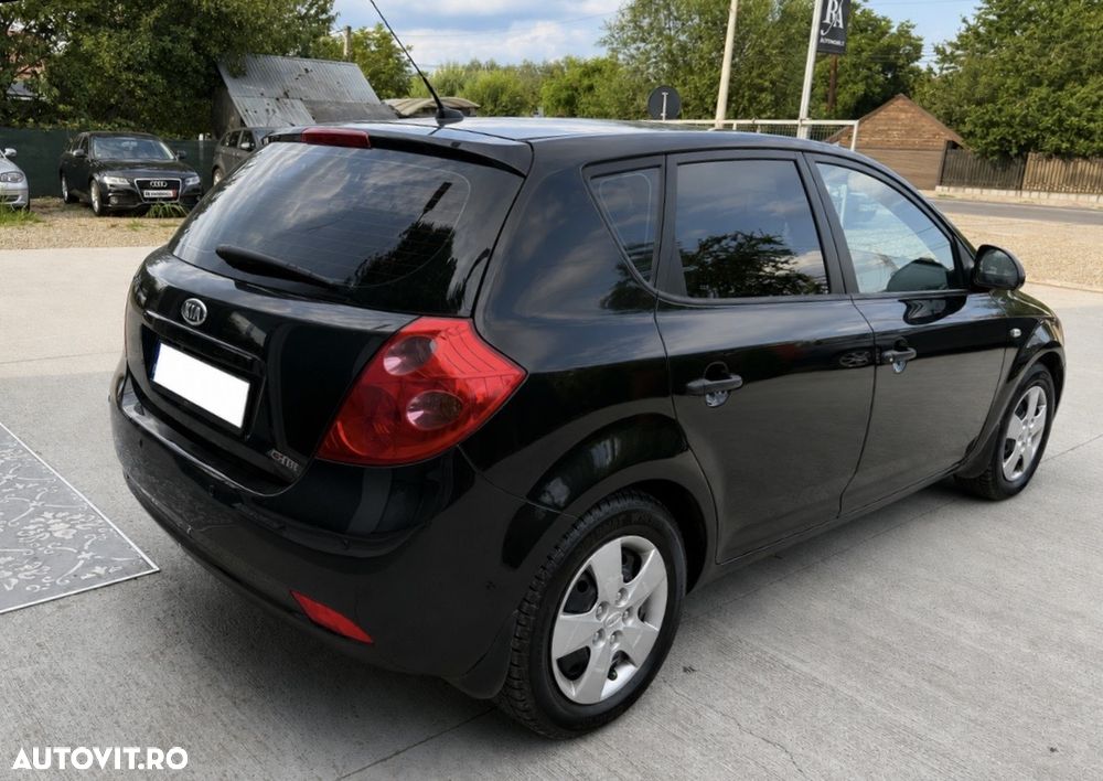 Kia Ceed 1.4 GSL LX BEST - 4