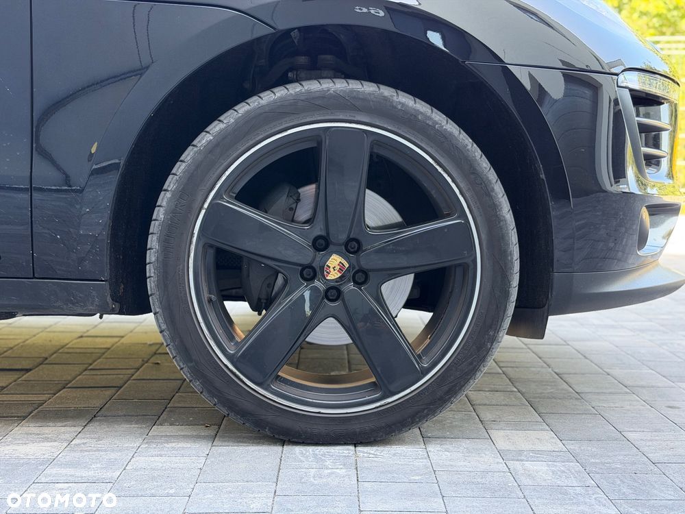 Porsche Macan Standard - 8
