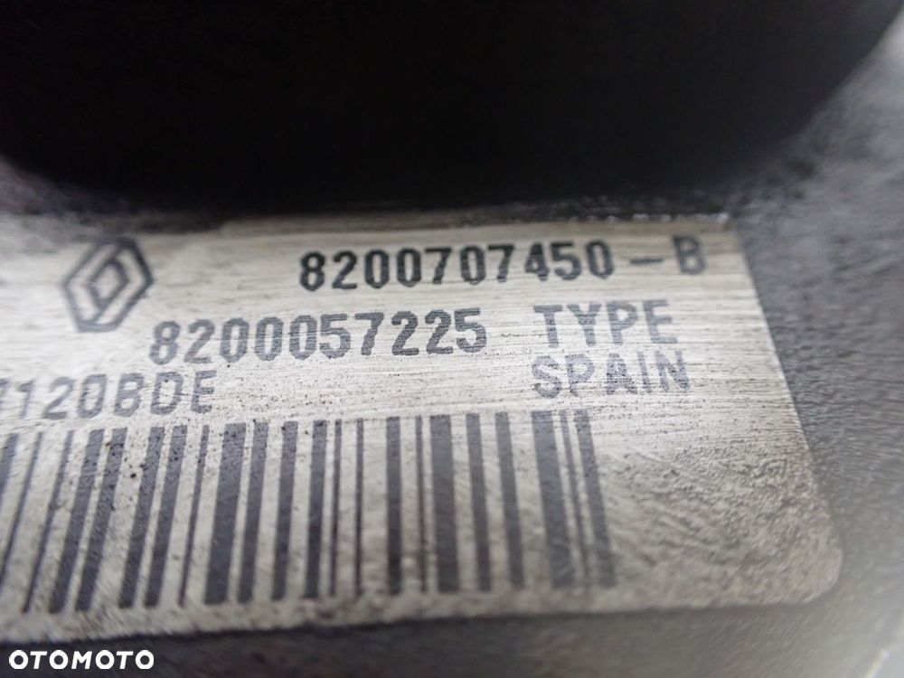 POMPA WTRYSKOWA RENAULT CLIO III LIFT 1.5 9303Z113  8200707450    8200057225 - 10
