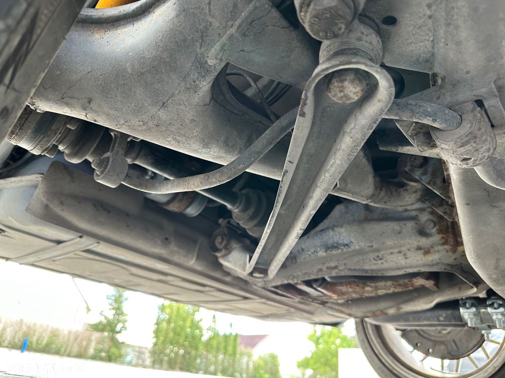 BMW Seria 7 - 26
