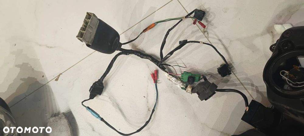 HONDA CBR 1000RR SC57B Zbiornik Bak Pompka Paliwa Pompka Sprzęgła Licznik - 5