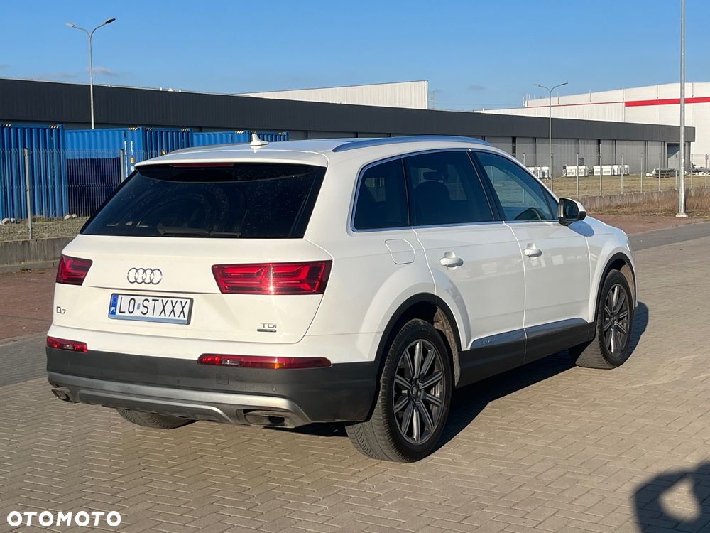 Audi Q7 - 4
