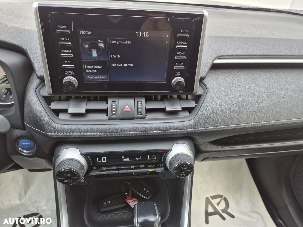 Toyota RAV4 - 18