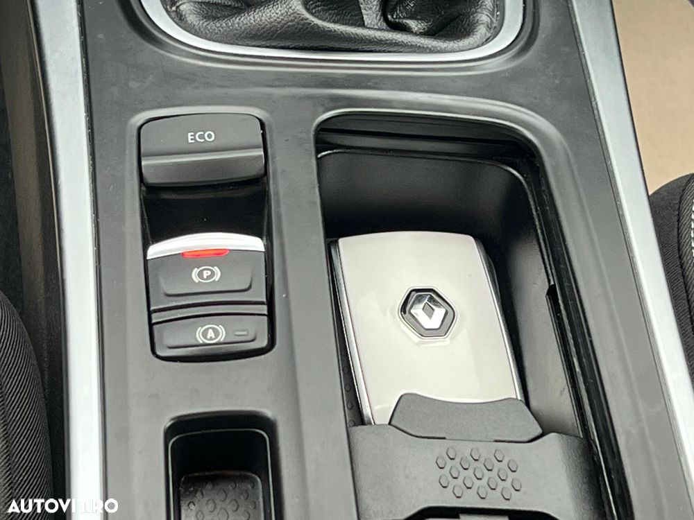 Renault Megane TCe 140 GPF Equilibre - 18