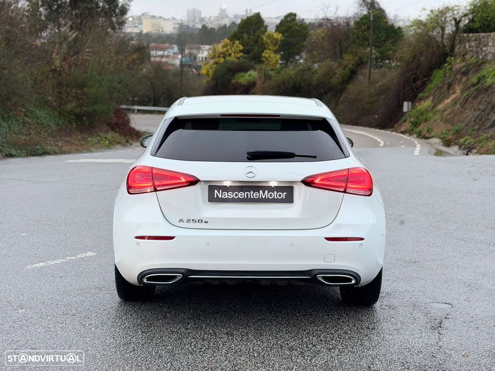 Mercedes-Benz A 250 e 8G-DCT Progressive - 13