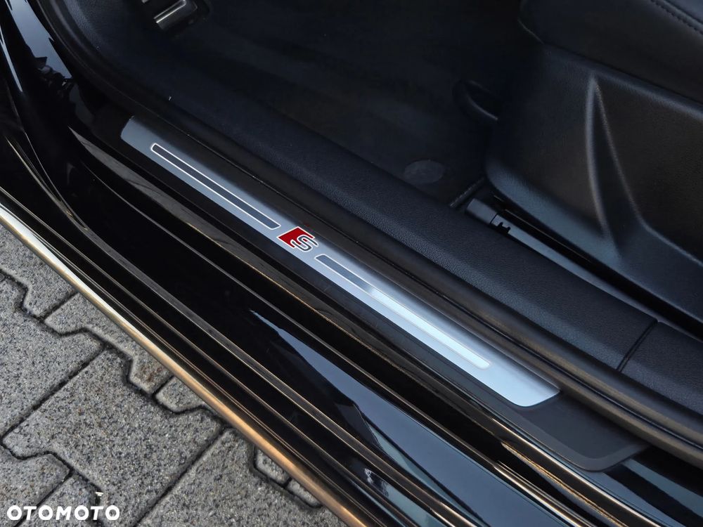 Audi A4 Avant 2.0 TDI S tronic quattro sport - 20