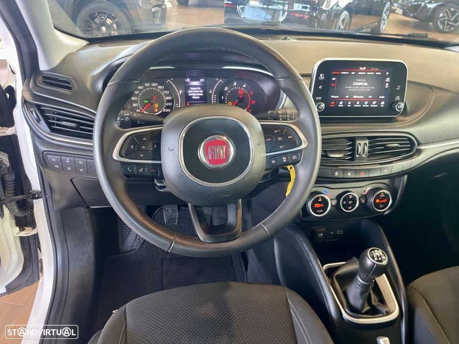 Fiat Tipo Station Wagon 1.3 M-Jet Lounge - 10