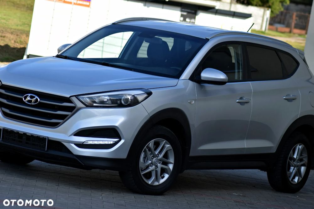 Hyundai Tucson 2.0 CRDi Style 4WD - 28