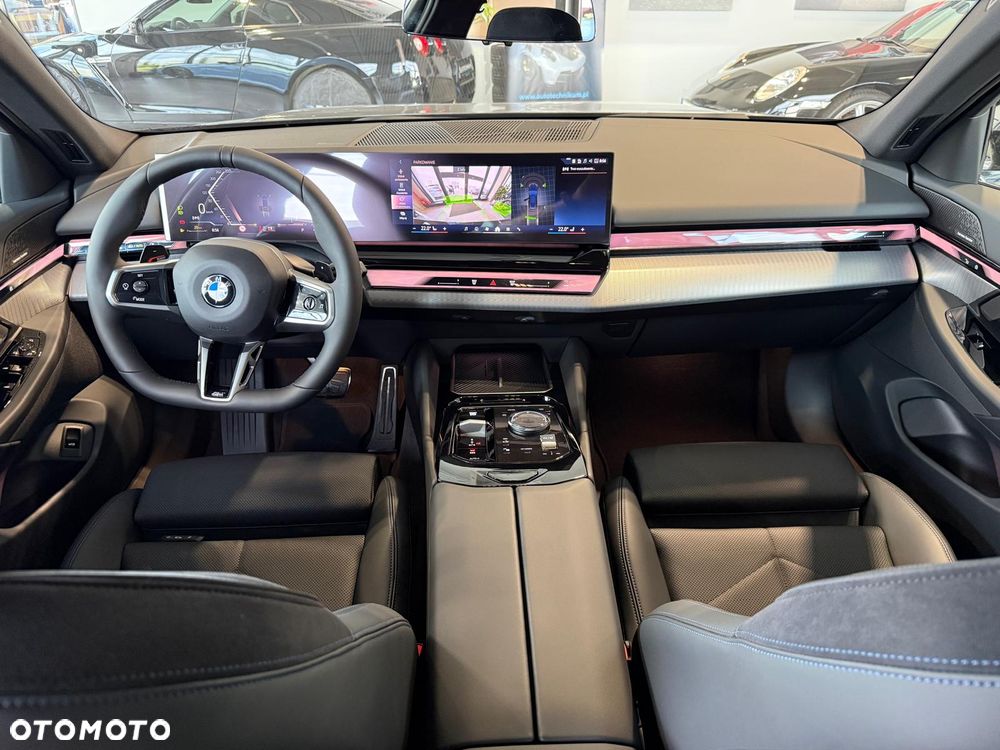 BMW Seria 5 520d xDrive mHEV M Sport sport - 9