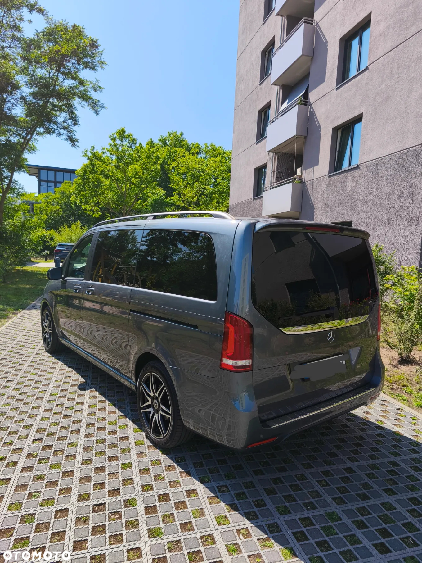 Mercedes-Benz Klasa V 250 (BlueTEC) d Avantgarde 7G-Tronic (d³ugi) - 4