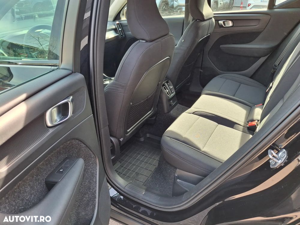 Volvo XC 40 Recharge T5 Twin Engine AT7 Inscription - 33