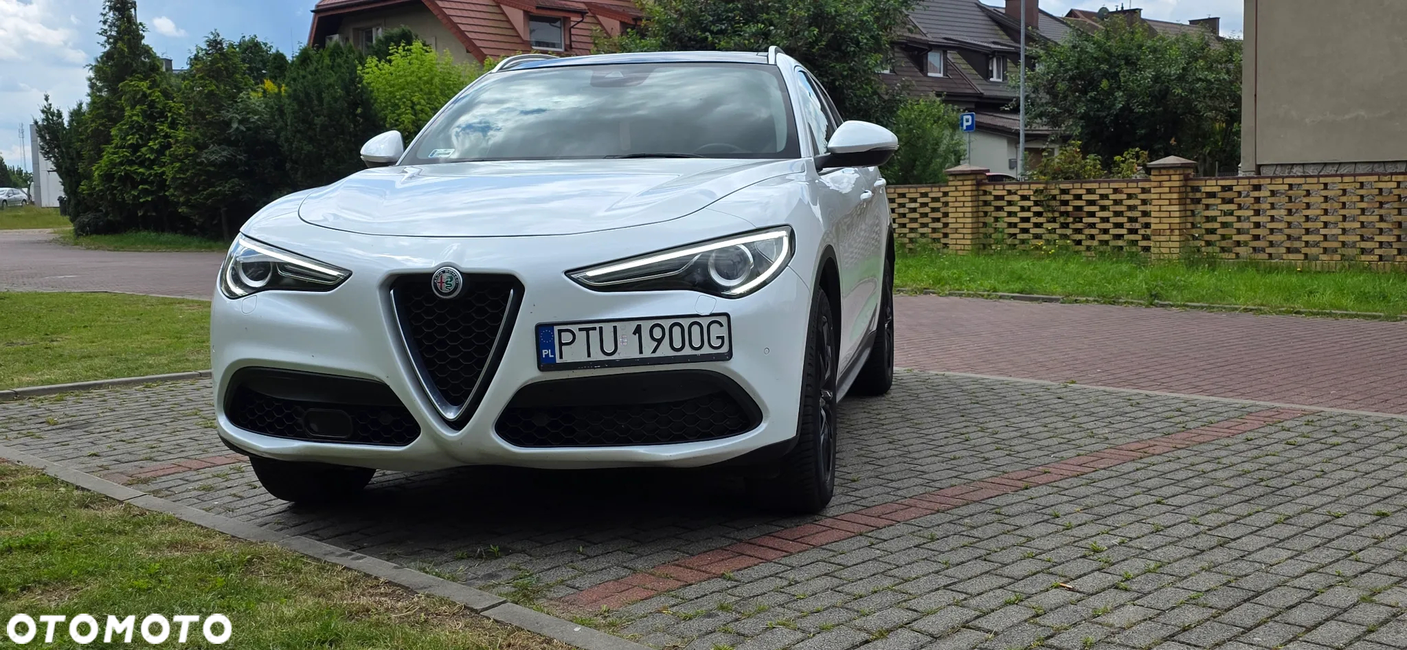 Alfa Romeo Stelvio - 2