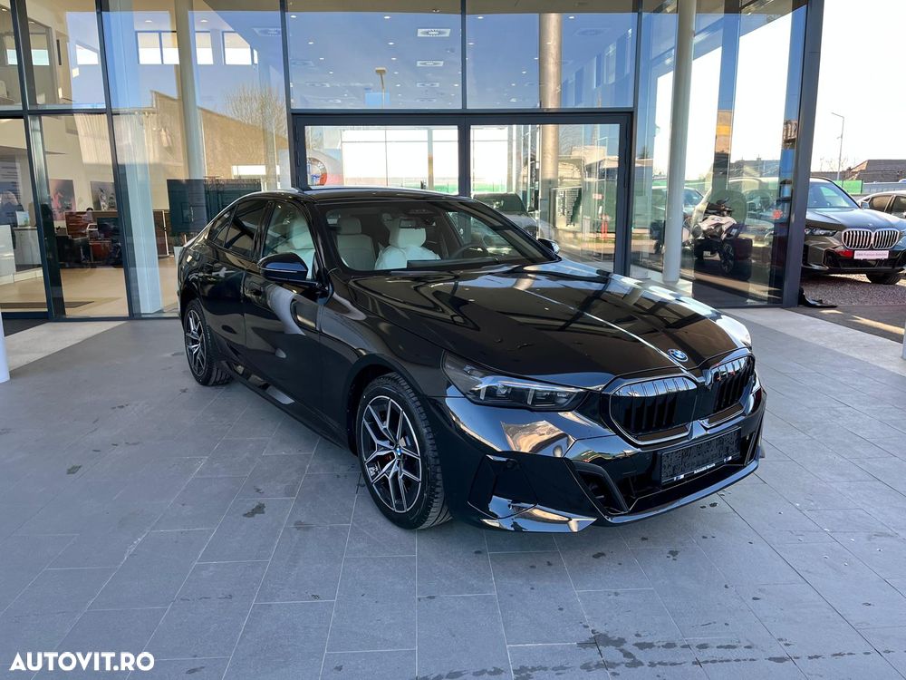 BMW Seria 5 530e xDrive Aut. - 1