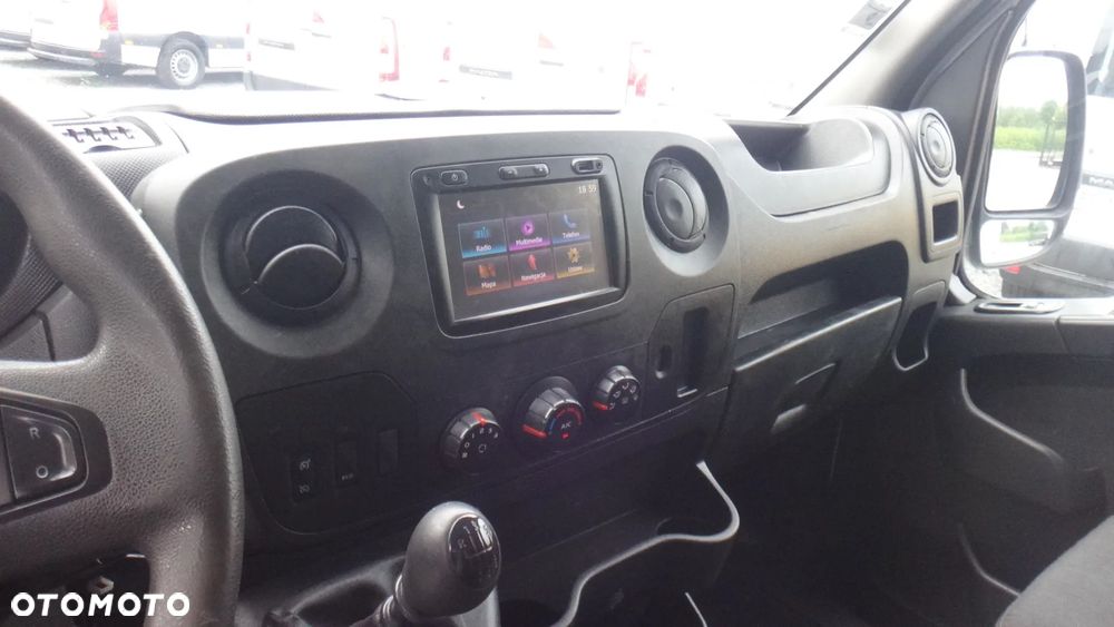 Renault Master - 10