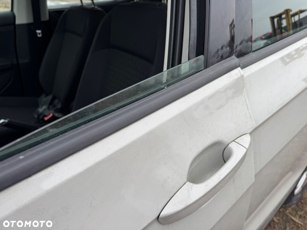 Volkswagen T-Cross - 18