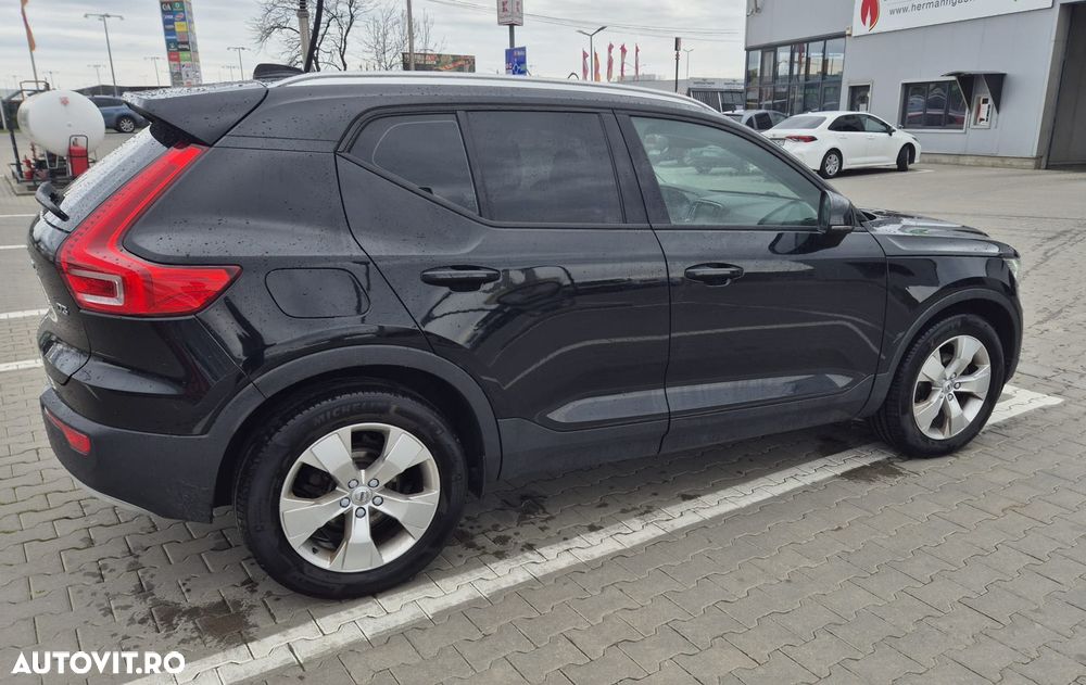 VOLVO XC40 2019 — imagine 3