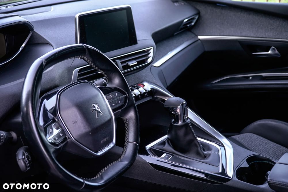 Peugeot 5008 BlueHDi 130 Allure - 17