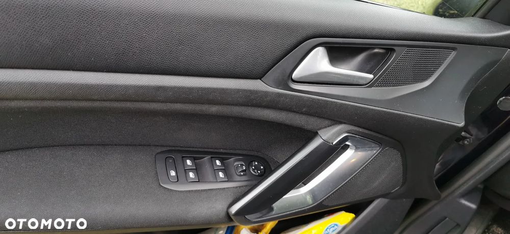 Peugeot 308 SW 1.5 BlueHDi Active S&S - 21