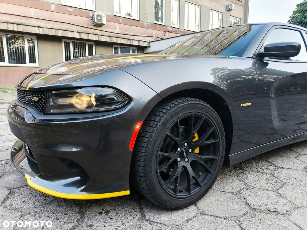 Dodge Charger 5.7 R/T - 4