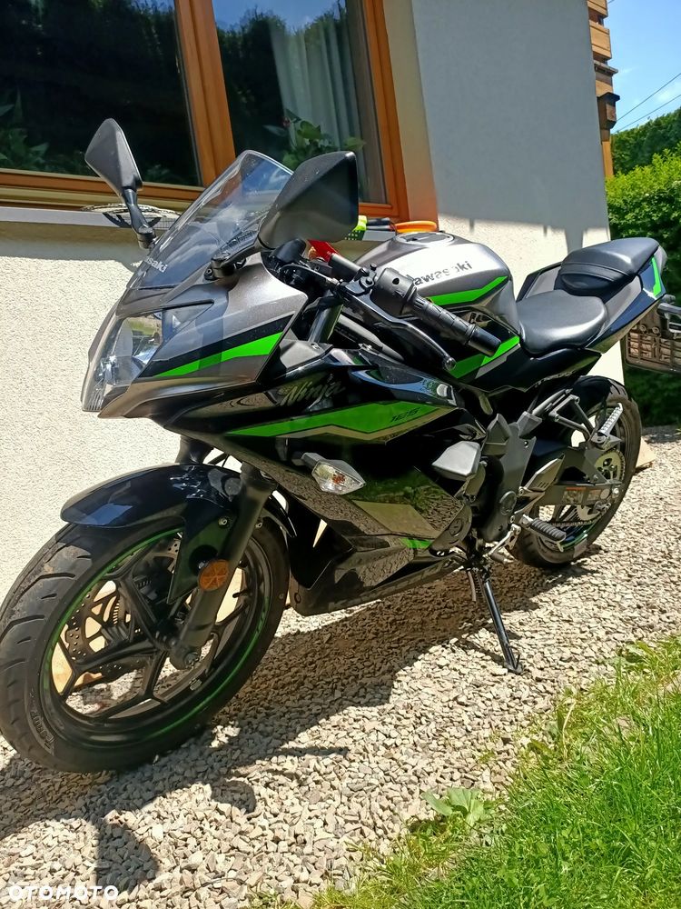 Kawasaki Ninja - 1