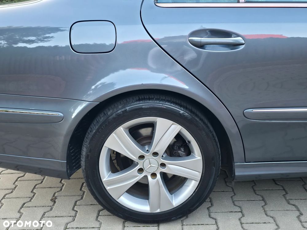 Mercedes-Benz Klasa E - 14