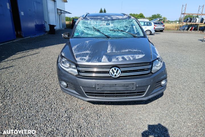 Motoras macara geam fata stanga 0130822467 / 5N0959701G 0130822467 / - 6