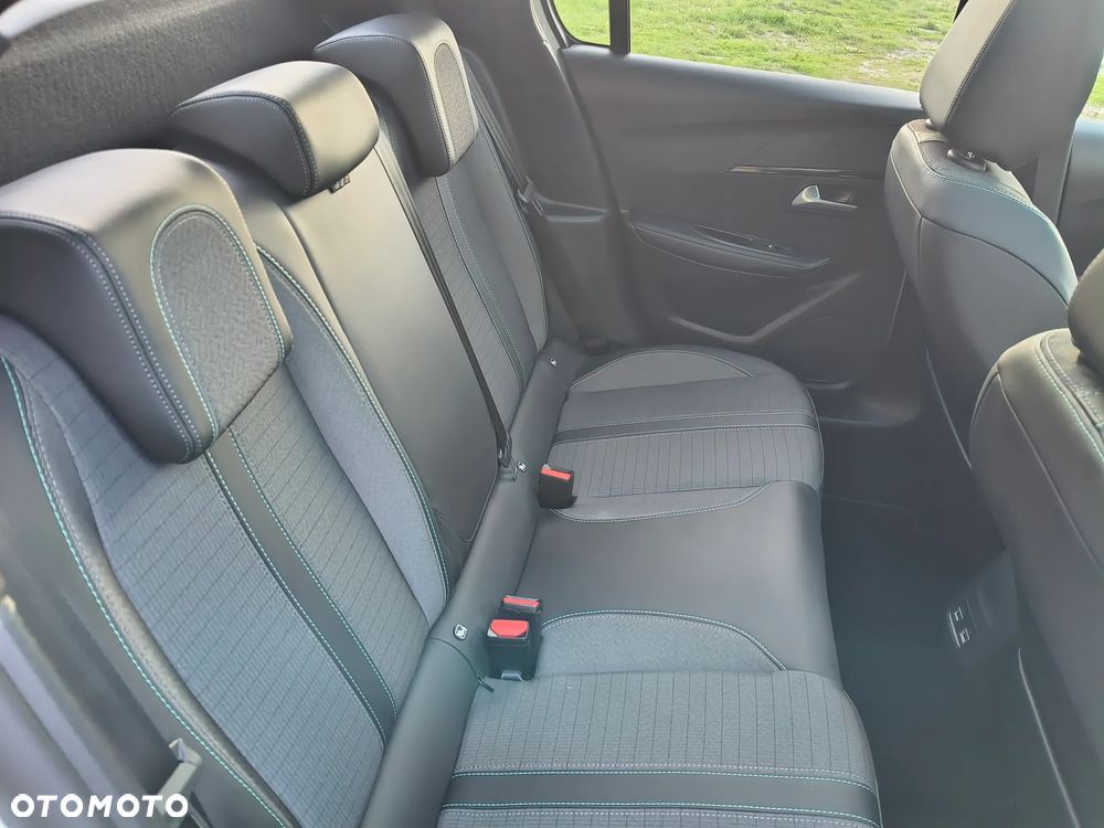 Peugeot 208 1.2 PureTech Allure S&S - 21