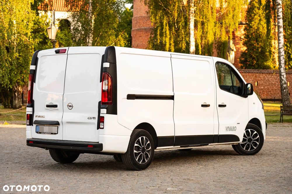 Opel Vivaro L2H1 2.9t Elegance Premium - 6