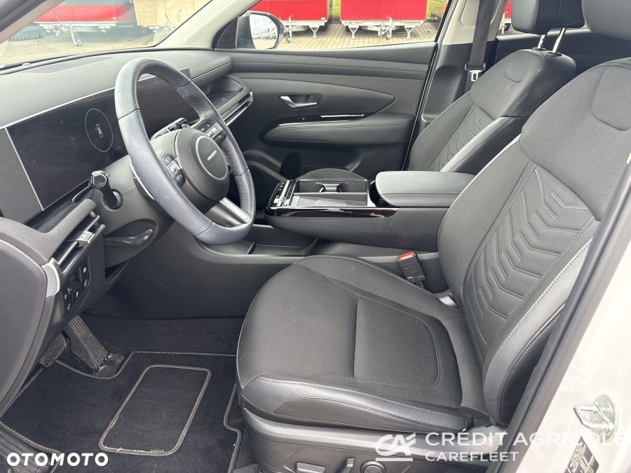 Hyundai Tucson 1.6 T-GDi HEV Executive 2WD - 11