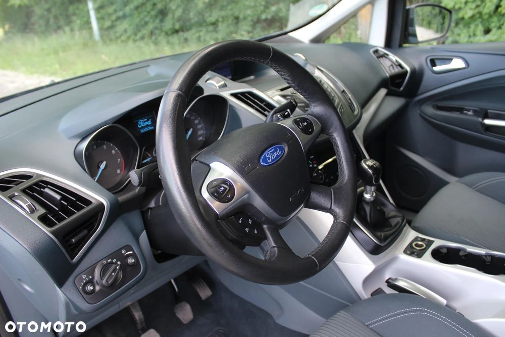 Ford C-MAX - 14