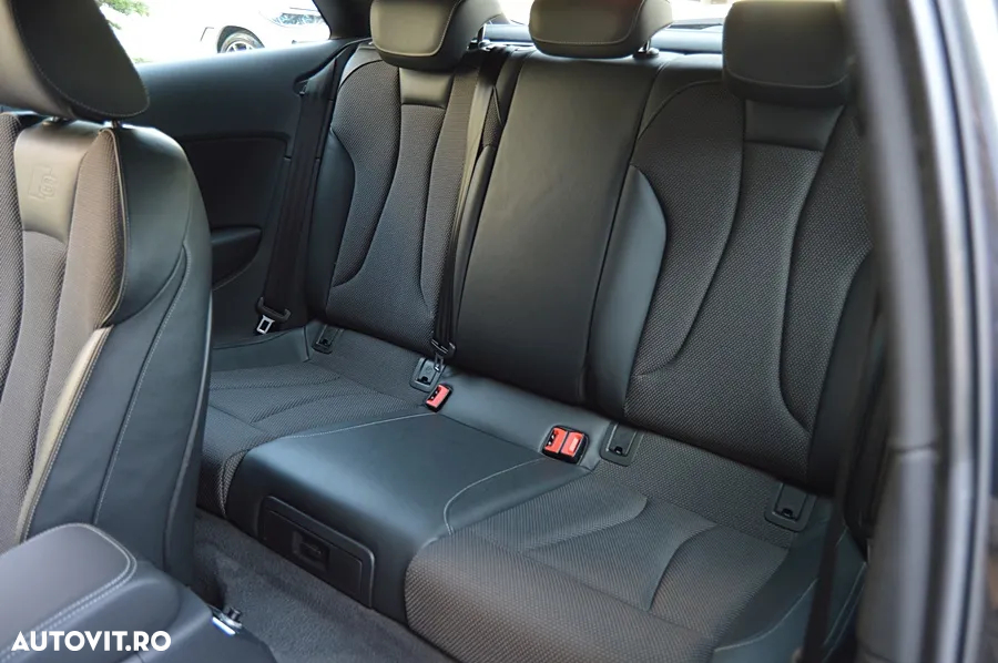 Audi A3 2.0 TFSI Quattro S tronic Sport - 24