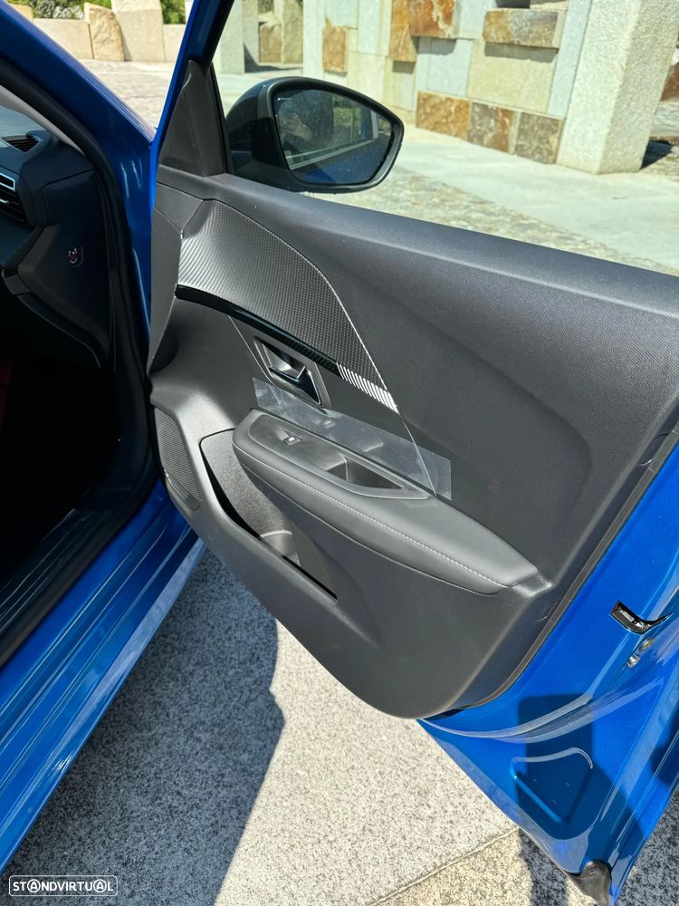 Peugeot e-208 E-Style - 18