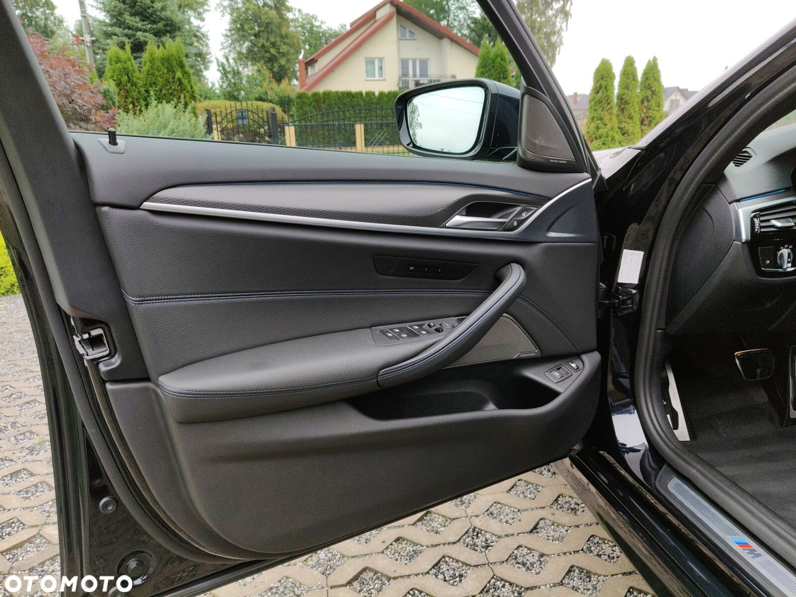 BMW Seria 5 530e xDrive M Sport sport - 11