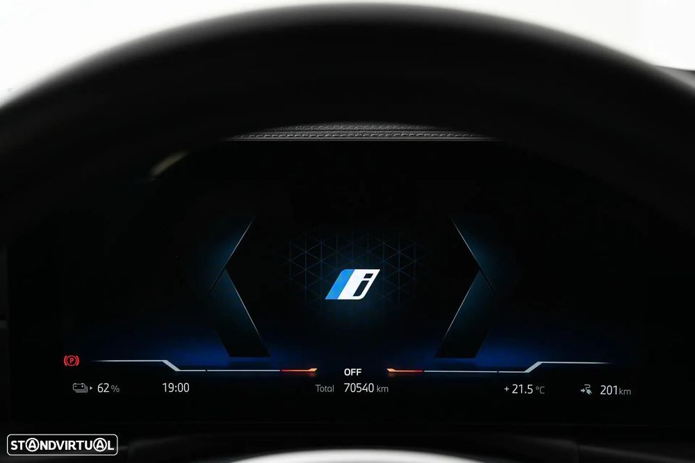 BMW i4 eDrive40 Pack Desportivo M - 17