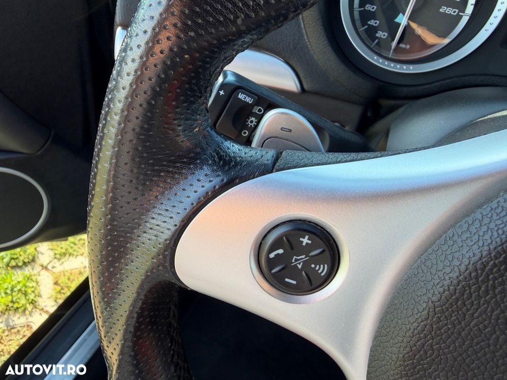 Alfa Romeo Spider 2.4 JTDM 20V DPF Aut. Italia Independent - 23