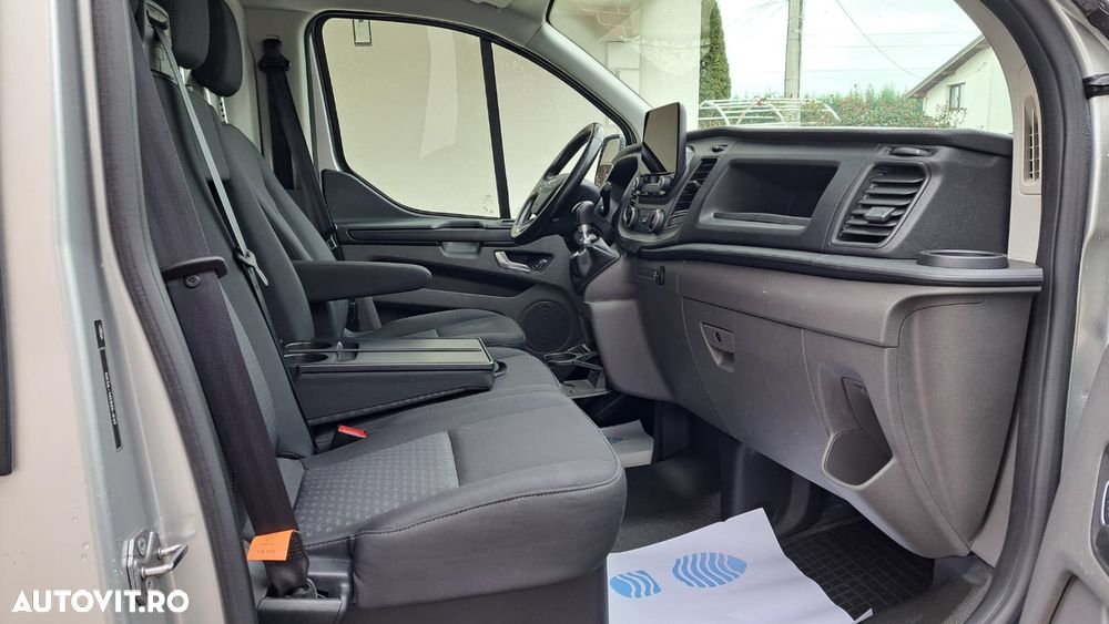 Ford CUSTOM VAN TREND L1H1 FWD - 18