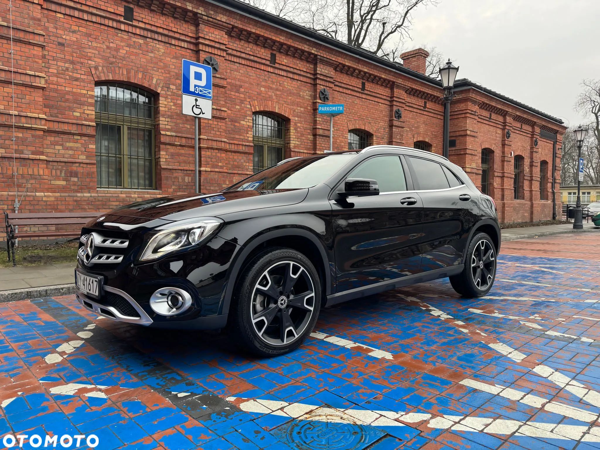 Mercedes-Benz GLA 250 7G-DCT Style - 1