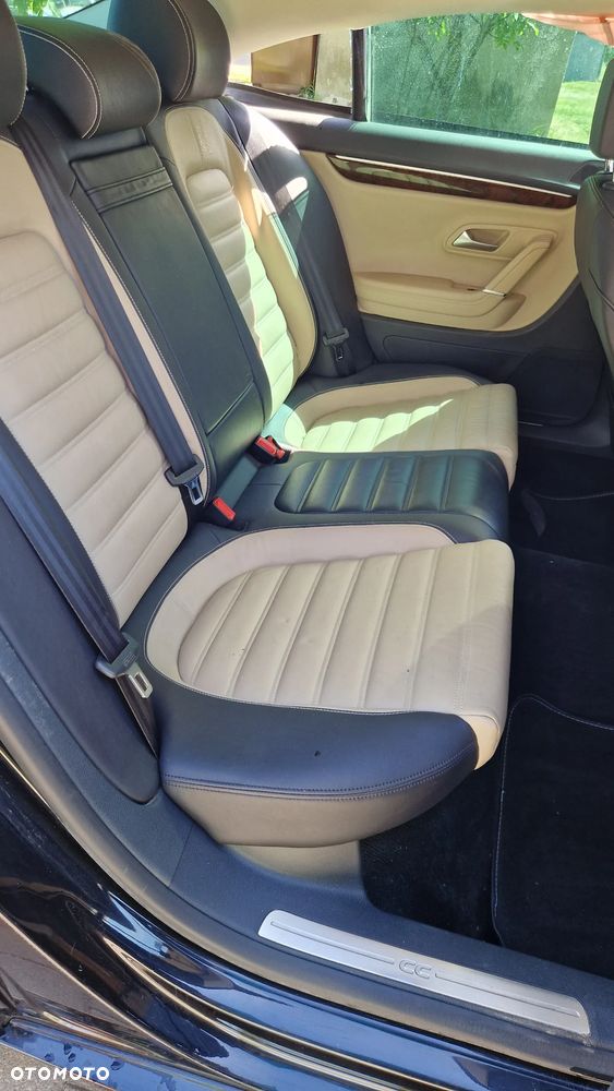 Volkswagen CC 2.0 TDI BlueMotion Technology DSG - 16