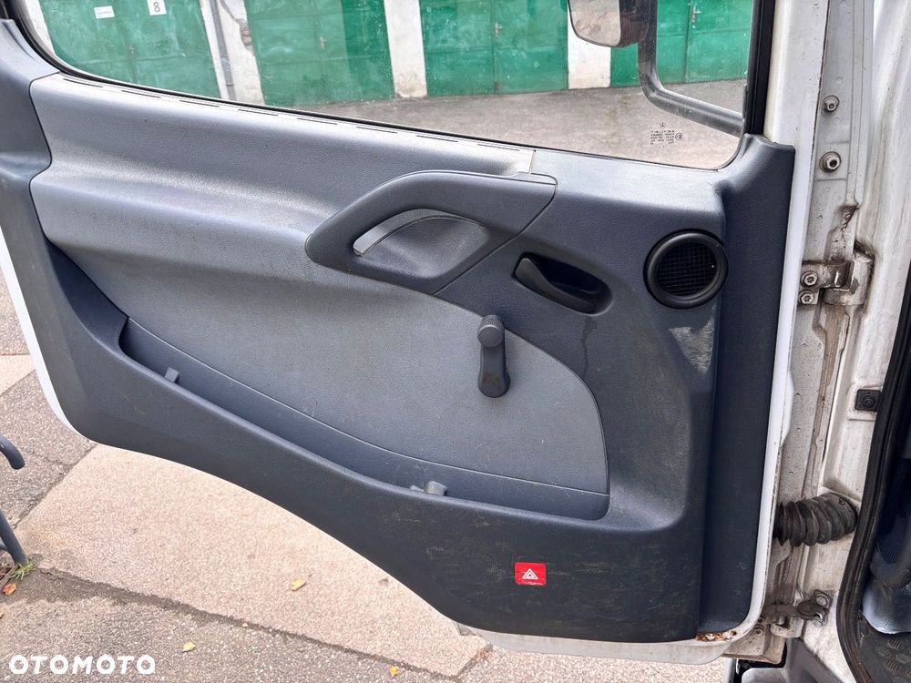 Versalift Atego 1218 - 14