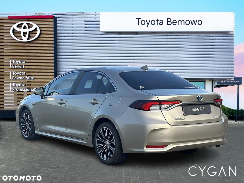 Toyota Corolla 1.8 Hybrid Comfort - 8